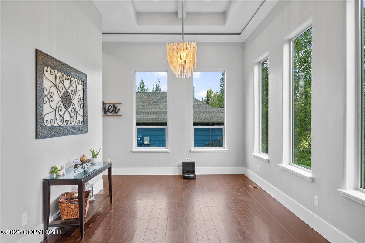 521 E Lochcarron Drive Property Photo 19