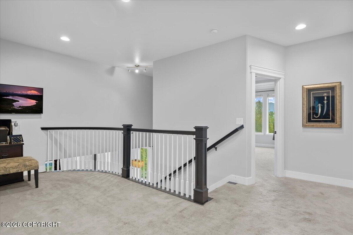 521 E Lochcarron Drive Property Photo 37