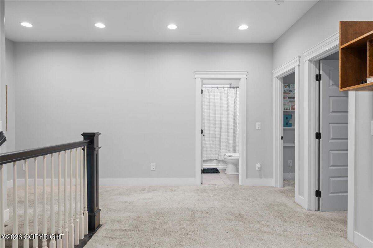 521 E Lochcarron Drive Property Photo 38