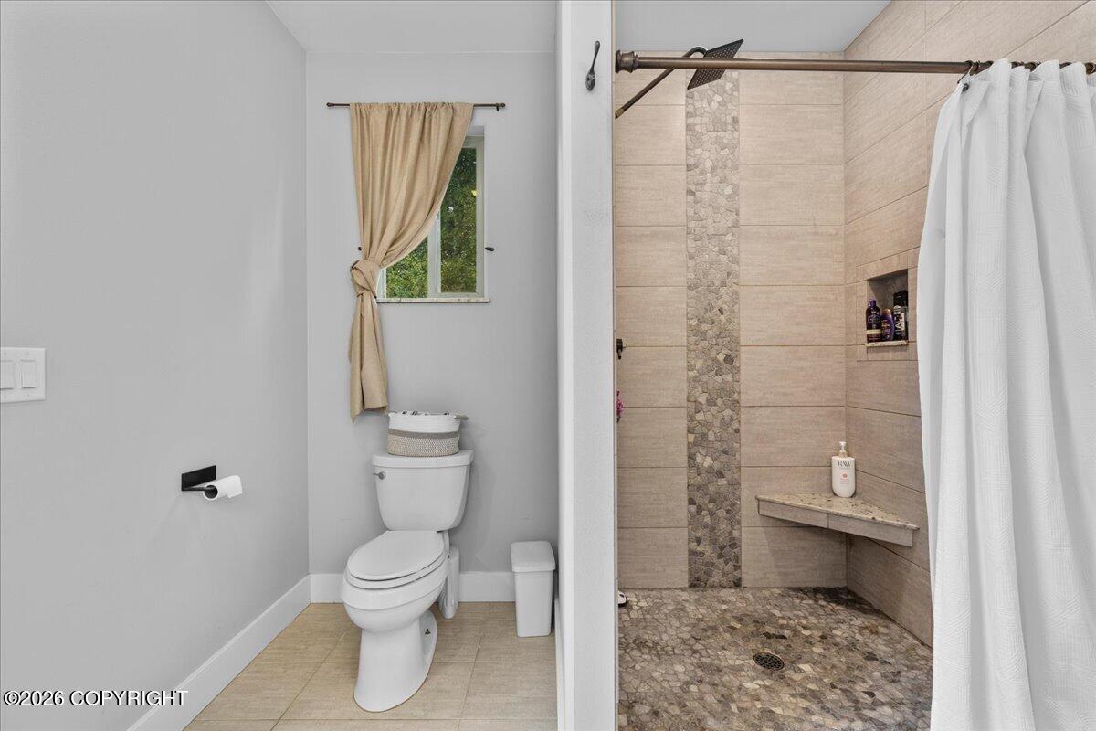 521 E Lochcarron Drive Property Photo 46