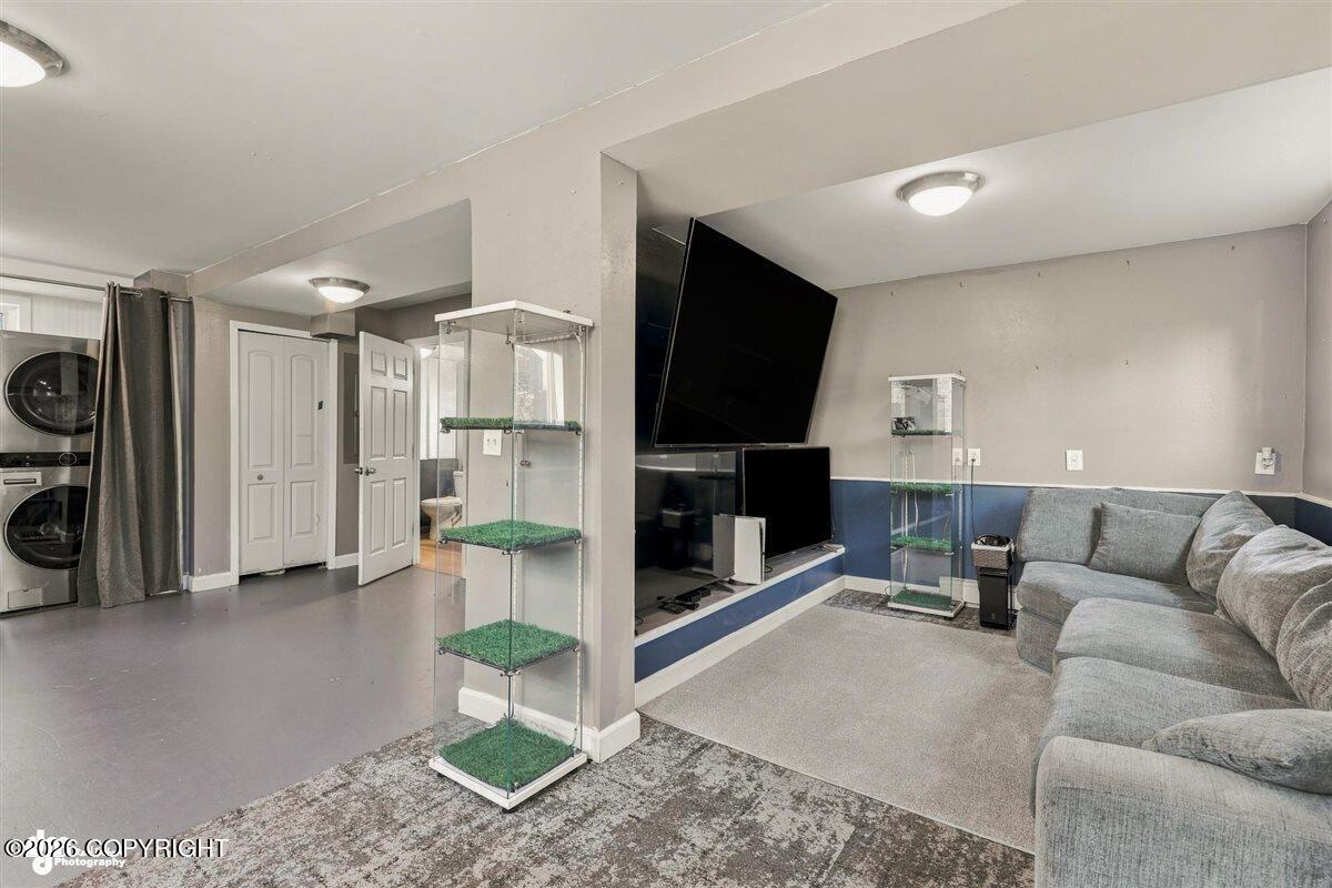 5630 Radcliff Drive Property Photo 14