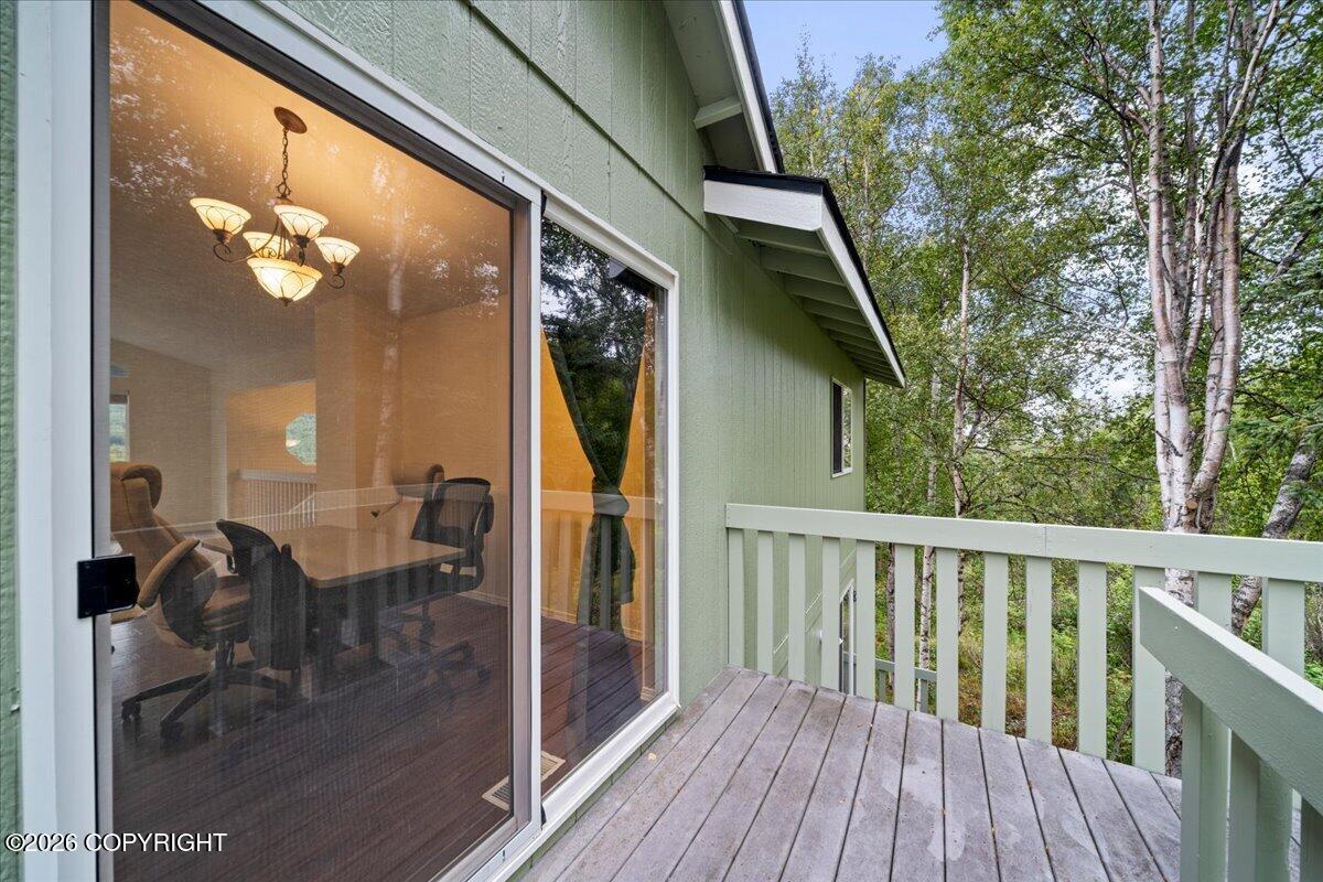 19855 Highland Ridge Drive Property Photo 20