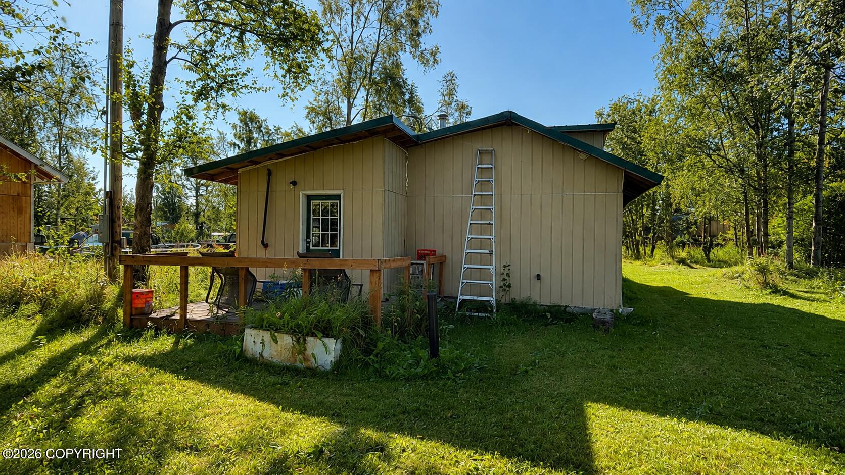 45100 Mary Avenue Property Photo 22