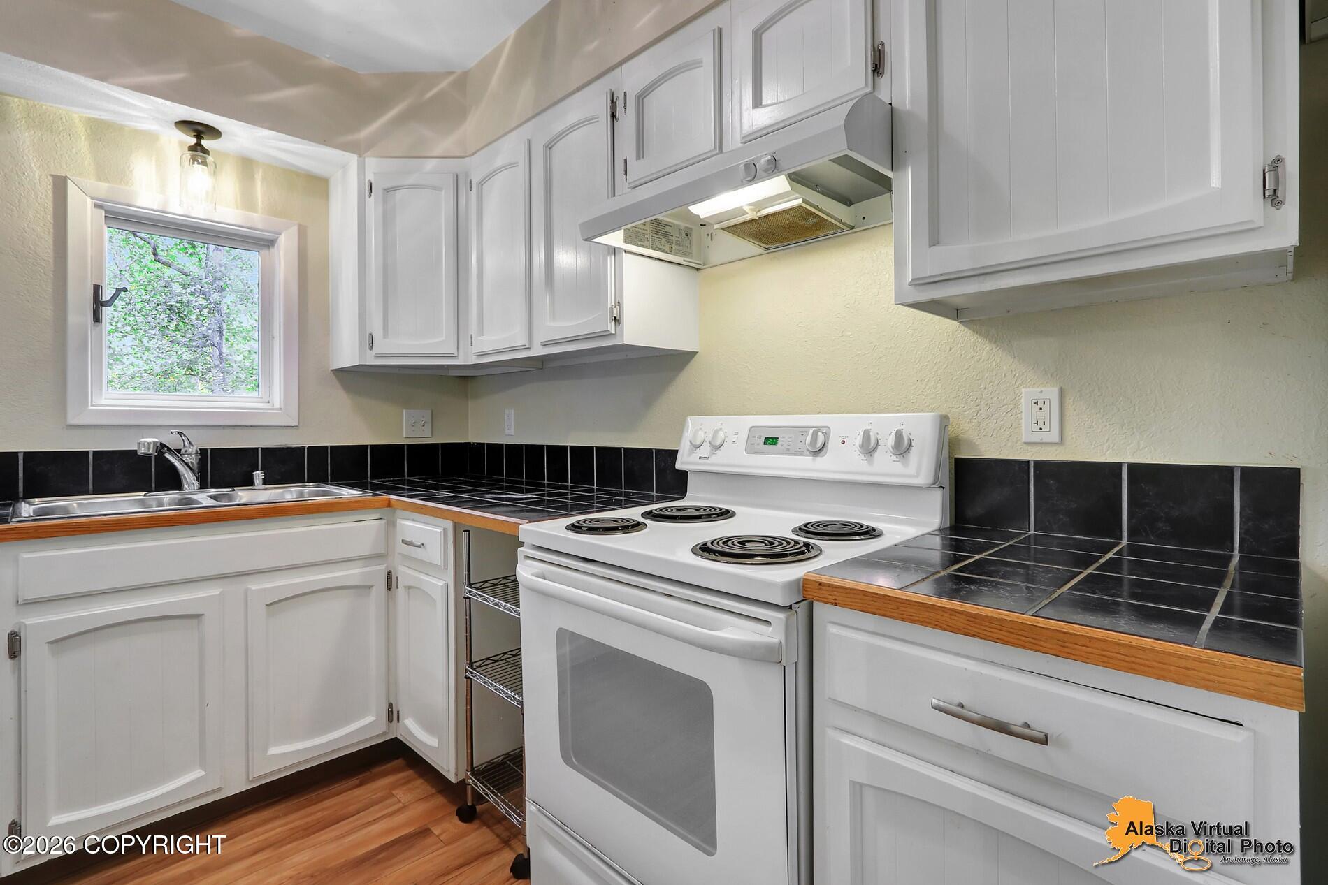 2069 Cliffside Drive #21b-5 Property Photo 28