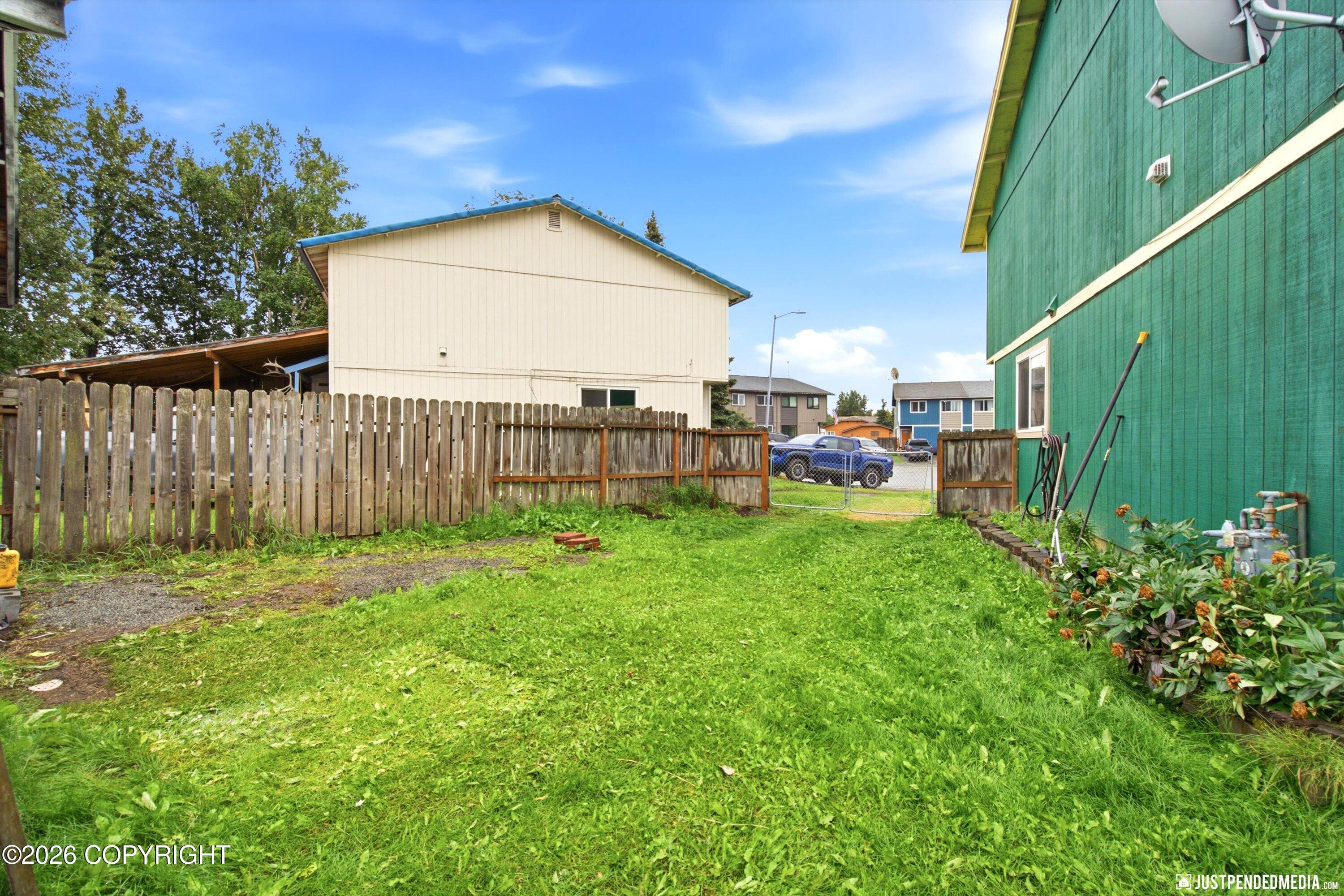 1129 Fred Circle Property Photo 27