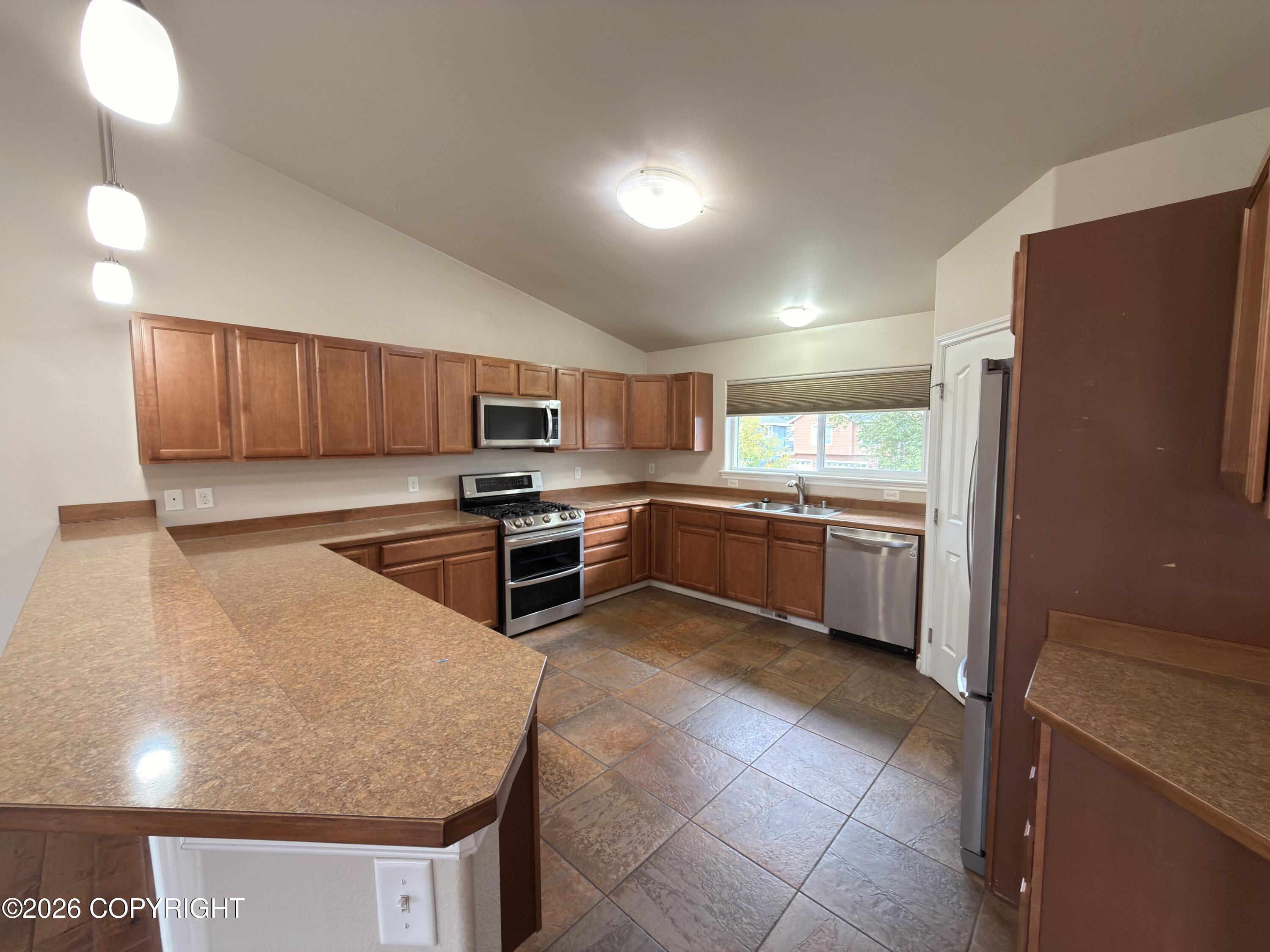 5541 Big Bend Loop Property Photo 4