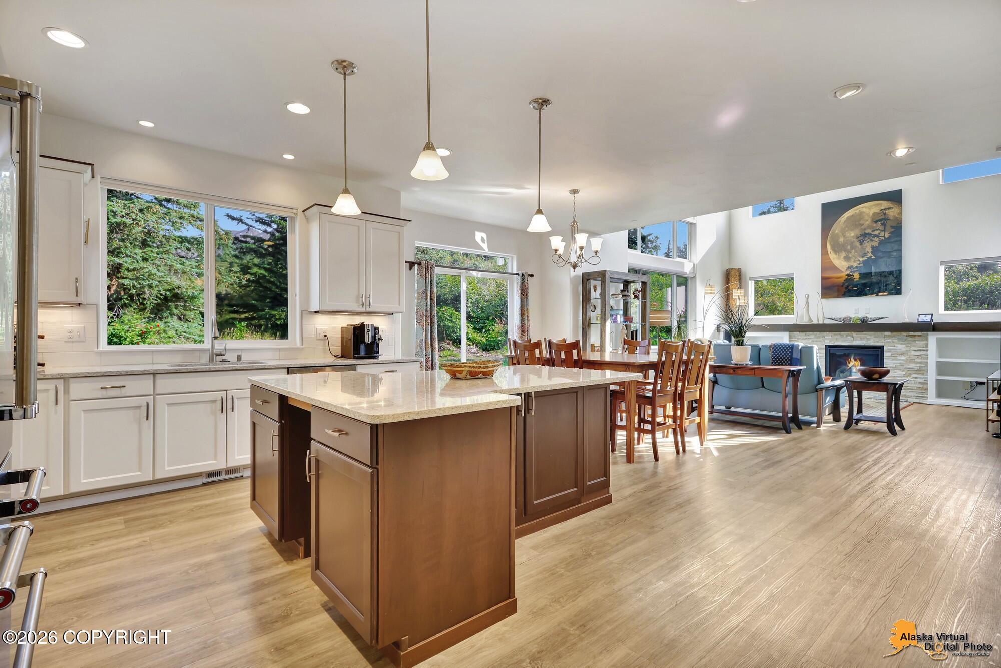19225 Potter Highlands Drive Property Photo 13