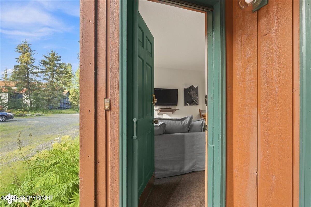 271 Crystal Mountain Road #b-05 Property Photo 3