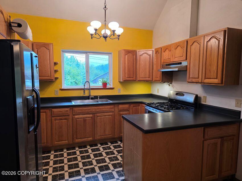 561 Faa Road Property Photo 6
