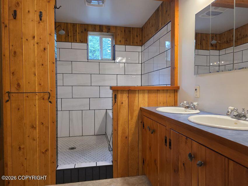561 Faa Road Property Photo 16