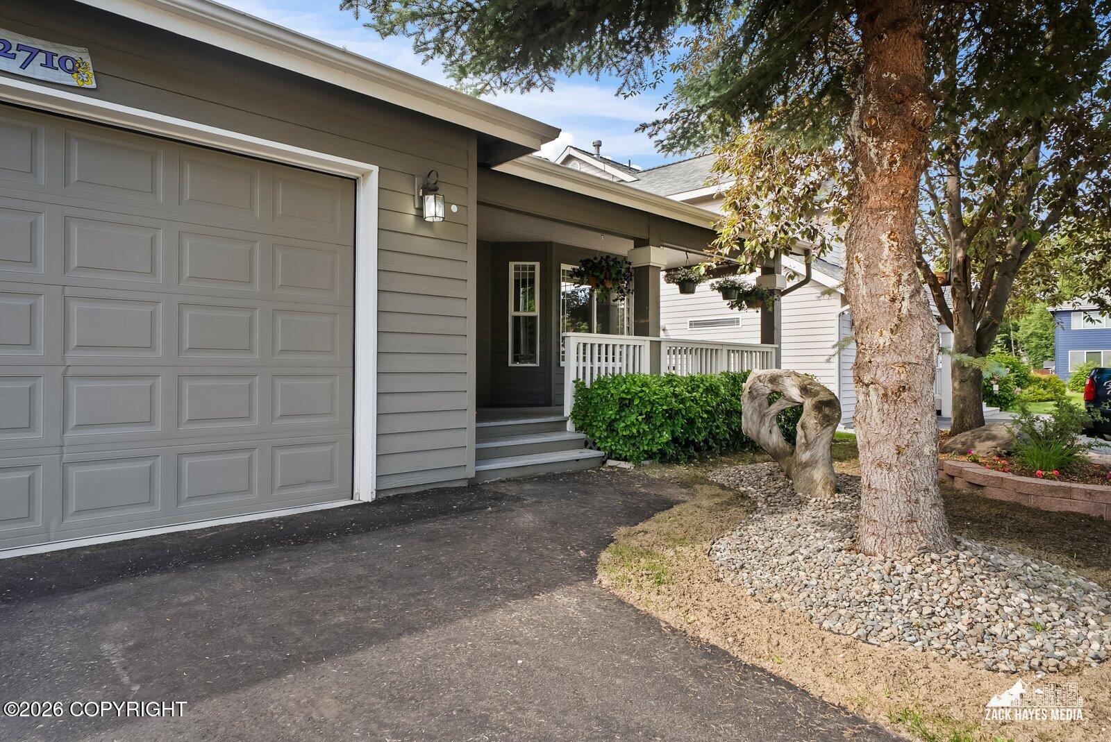 12710 Rivulet Circle Property Photo 3