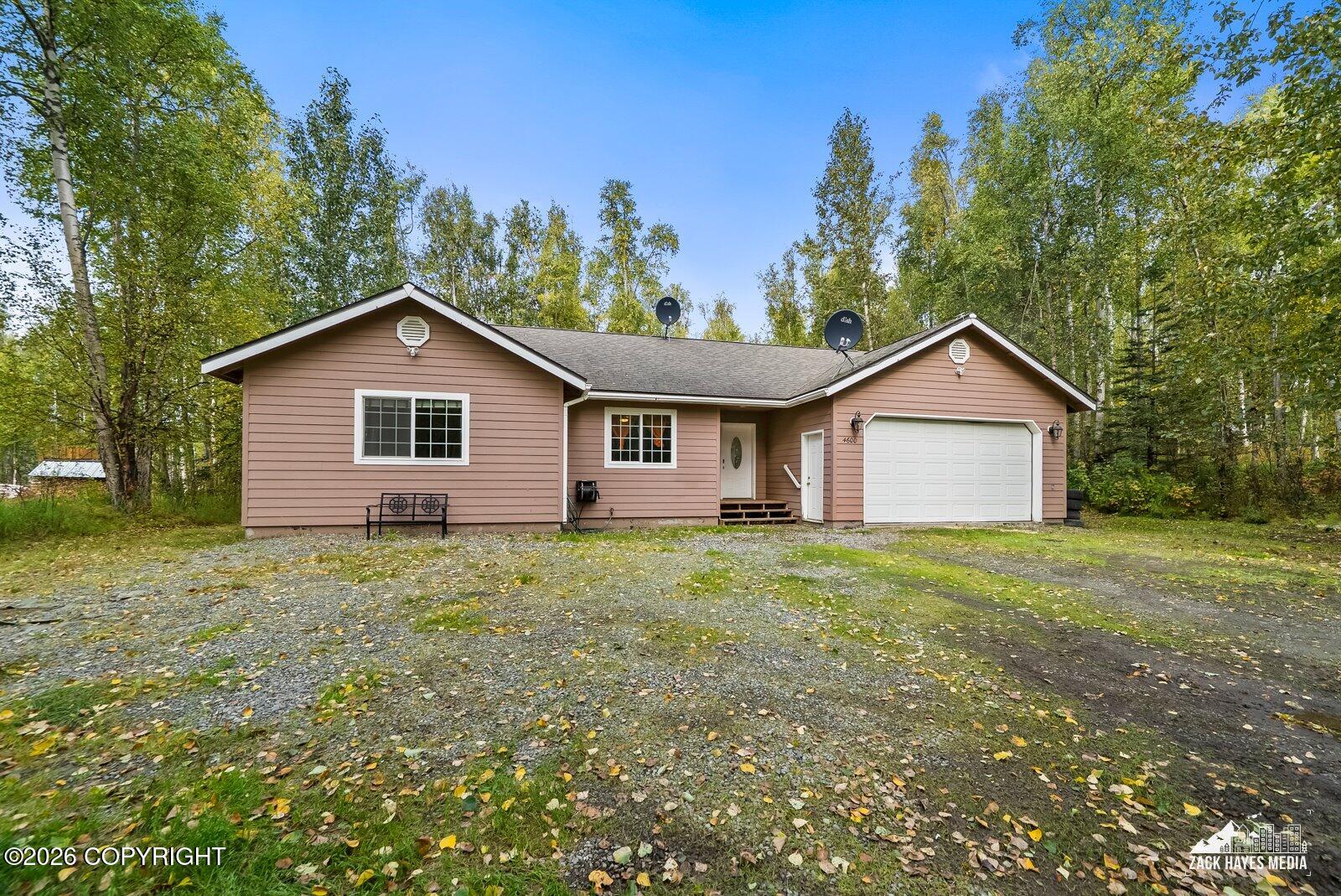 4600 S Navigators Circle Property Photo 3