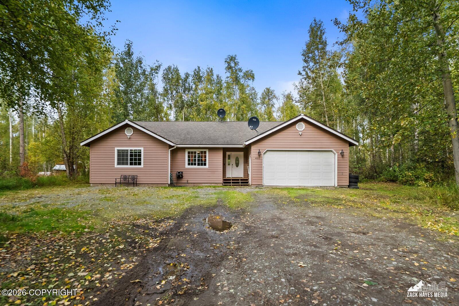 4600 S Navigators Circle Property Photo 4