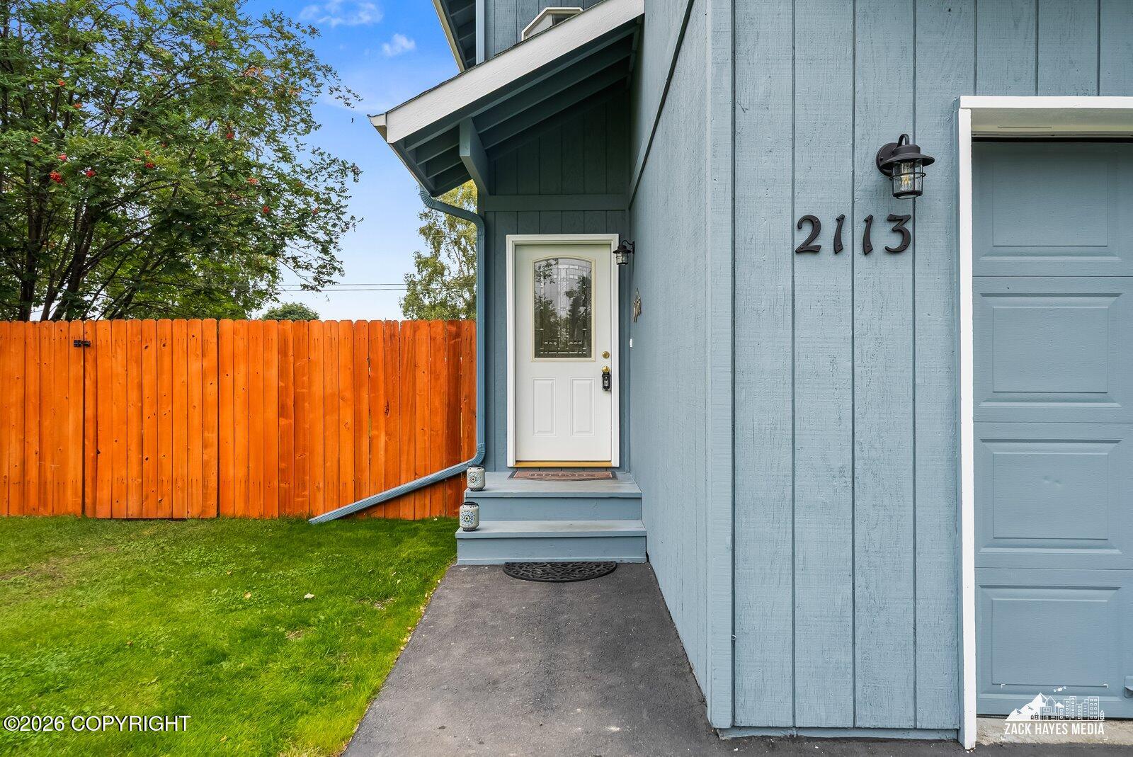2113 W 47th Avenue Property Photo 4