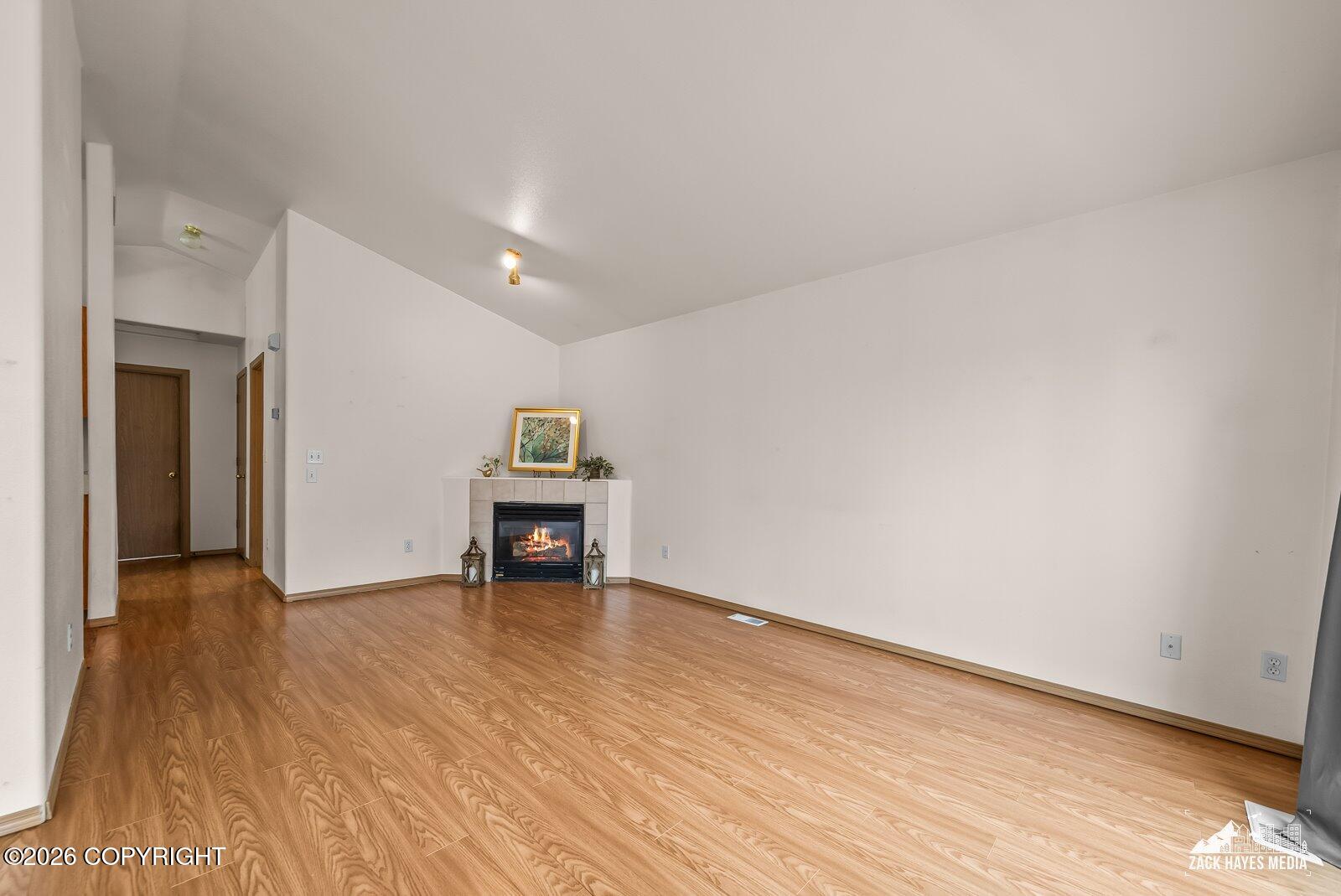 2113 W 47th Avenue Property Photo 10