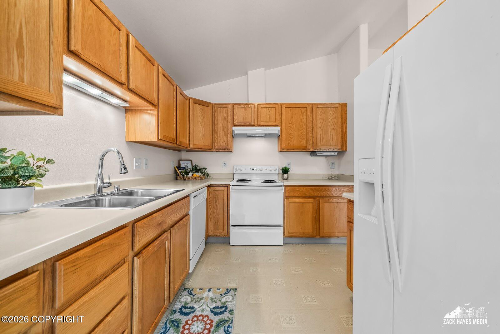 2113 W 47th Avenue Property Photo 20