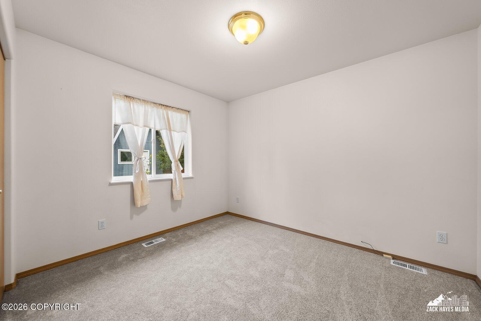 2113 W 47th Avenue Property Photo 35
