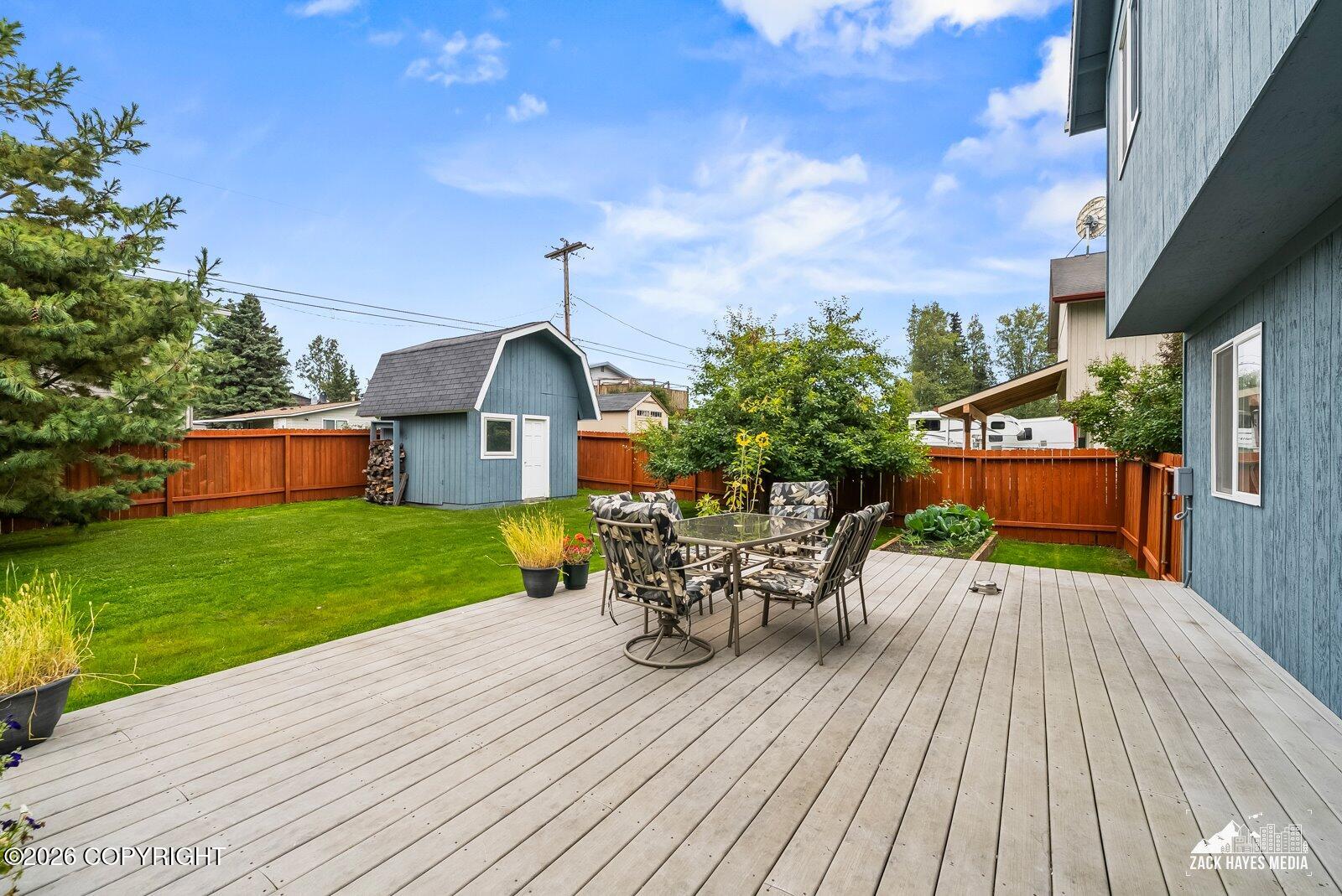 2113 W 47th Avenue Property Photo 40