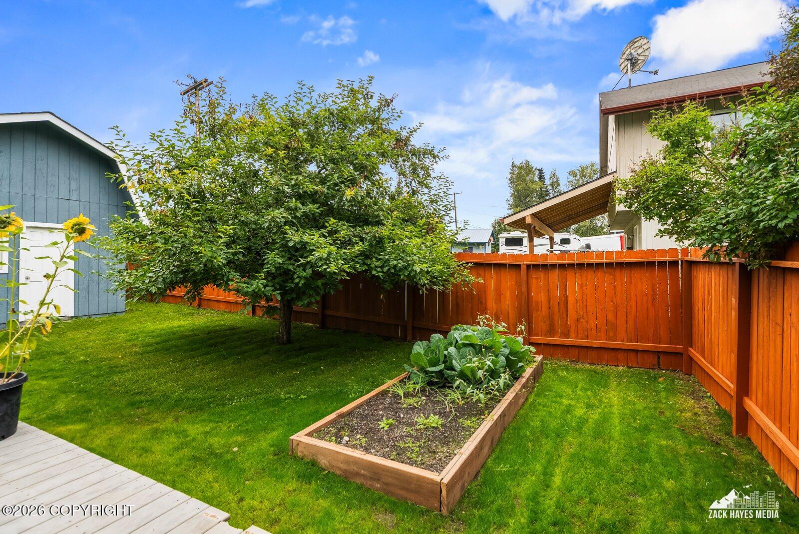 2113 W 47th Avenue Property Photo 42