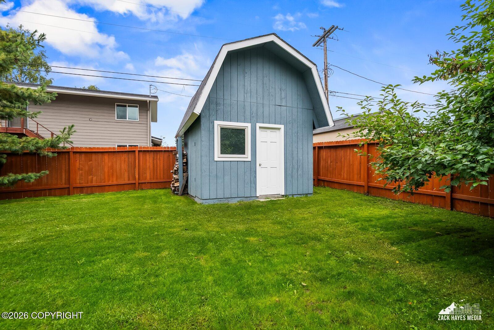 2113 W 47th Avenue Property Photo 44