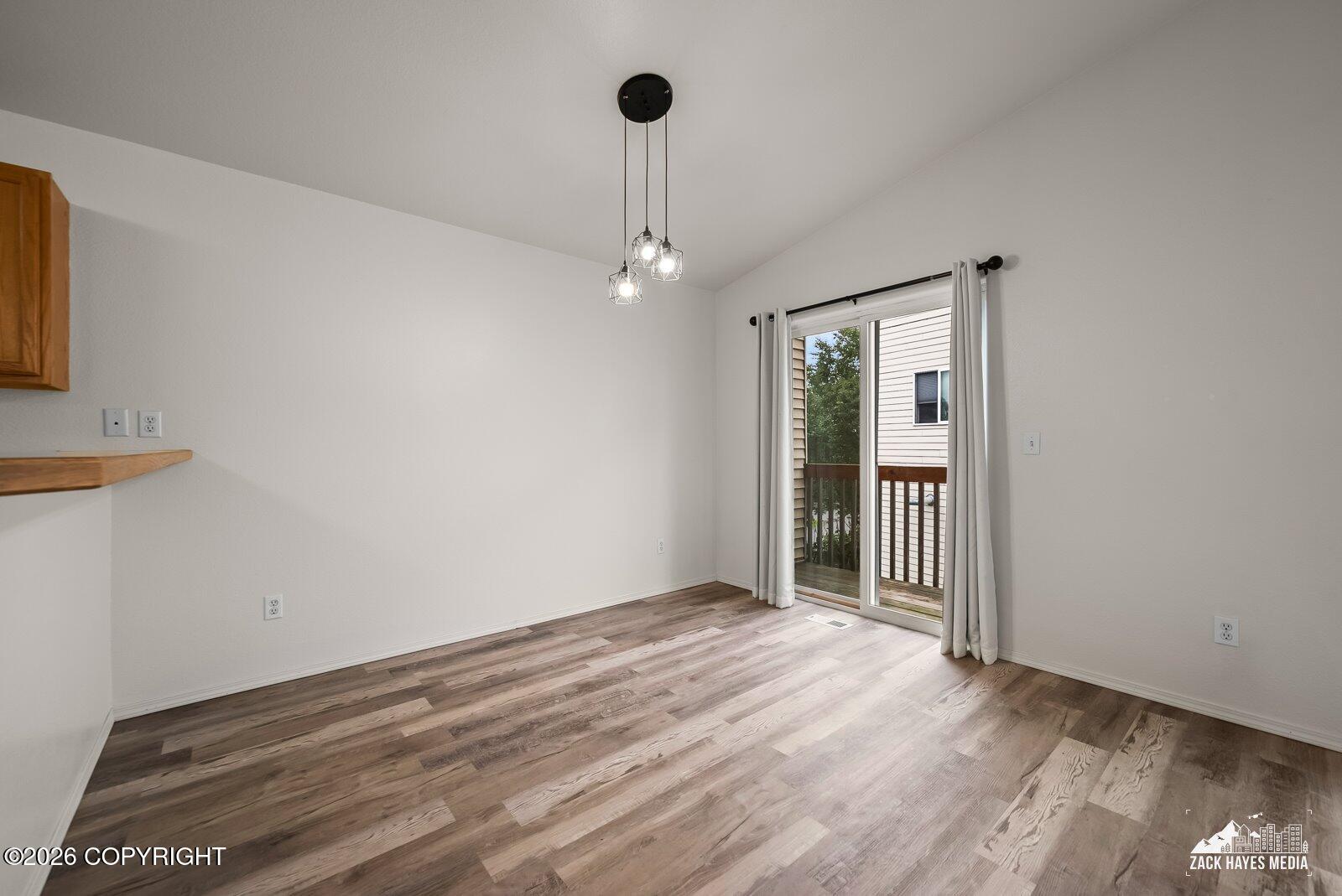 9456 Morningside Loop #b Property Photo 9