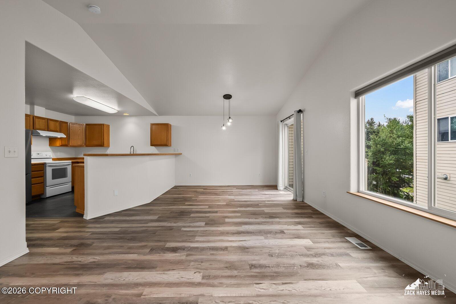 9456 Morningside Loop #b Property Photo 10