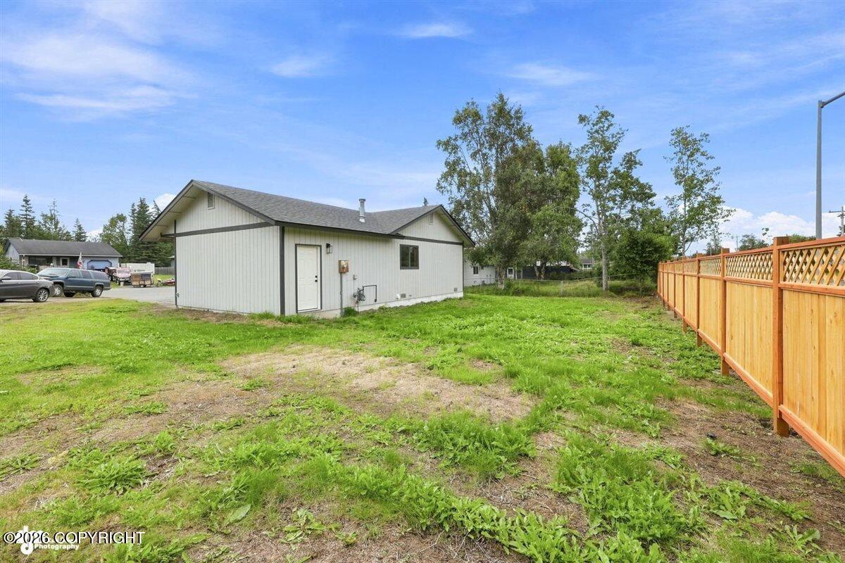 265 Charity Circle Property Photo 2