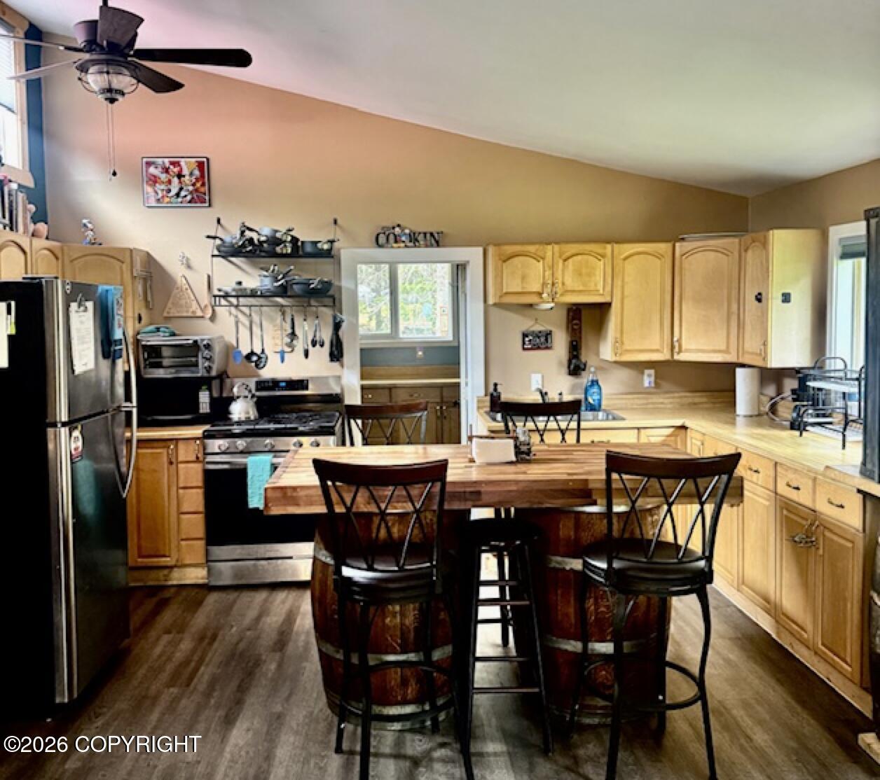64599 Resurrection Creek Road Property Photo 1