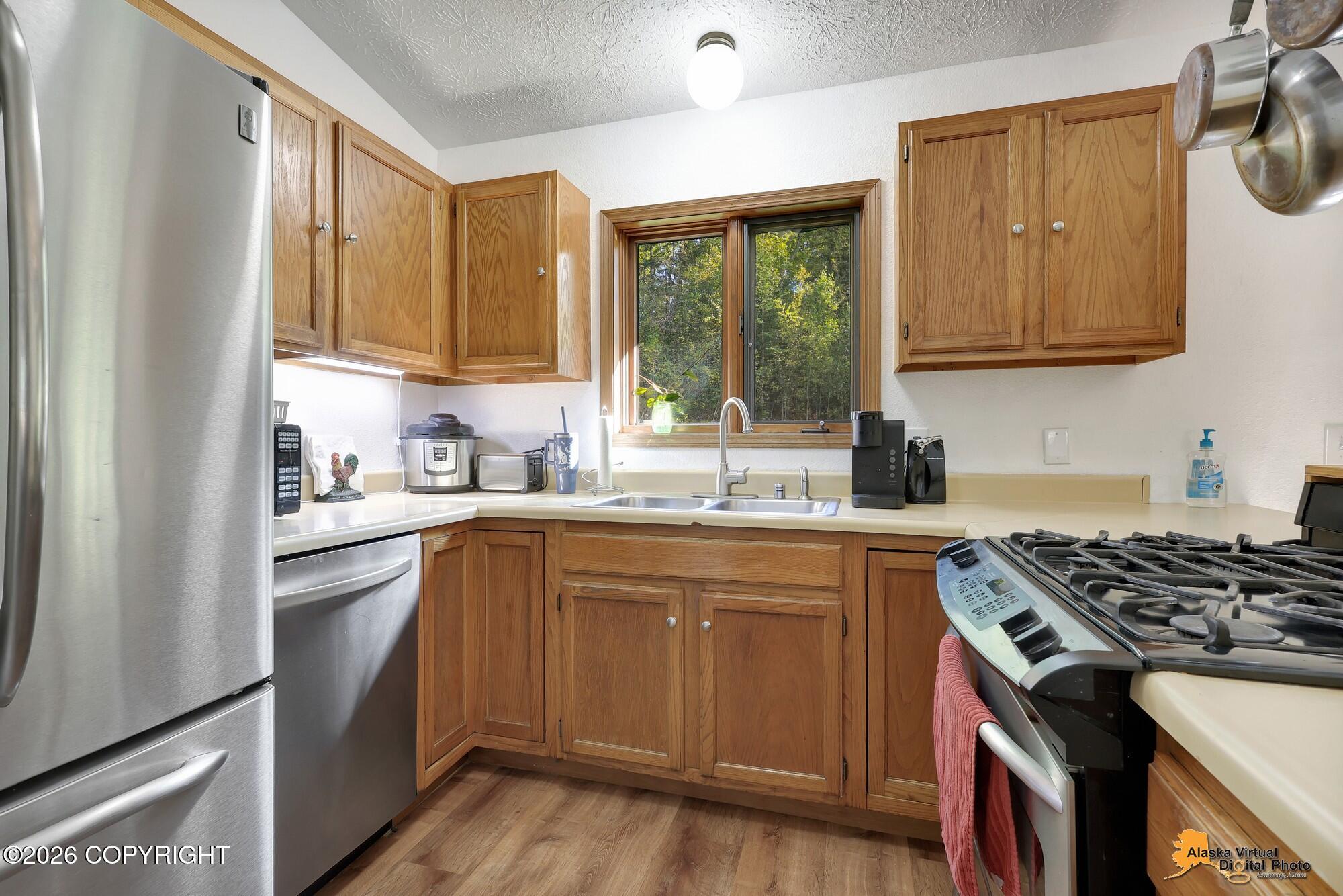 460 E Mcadoo Way Property Photo 19