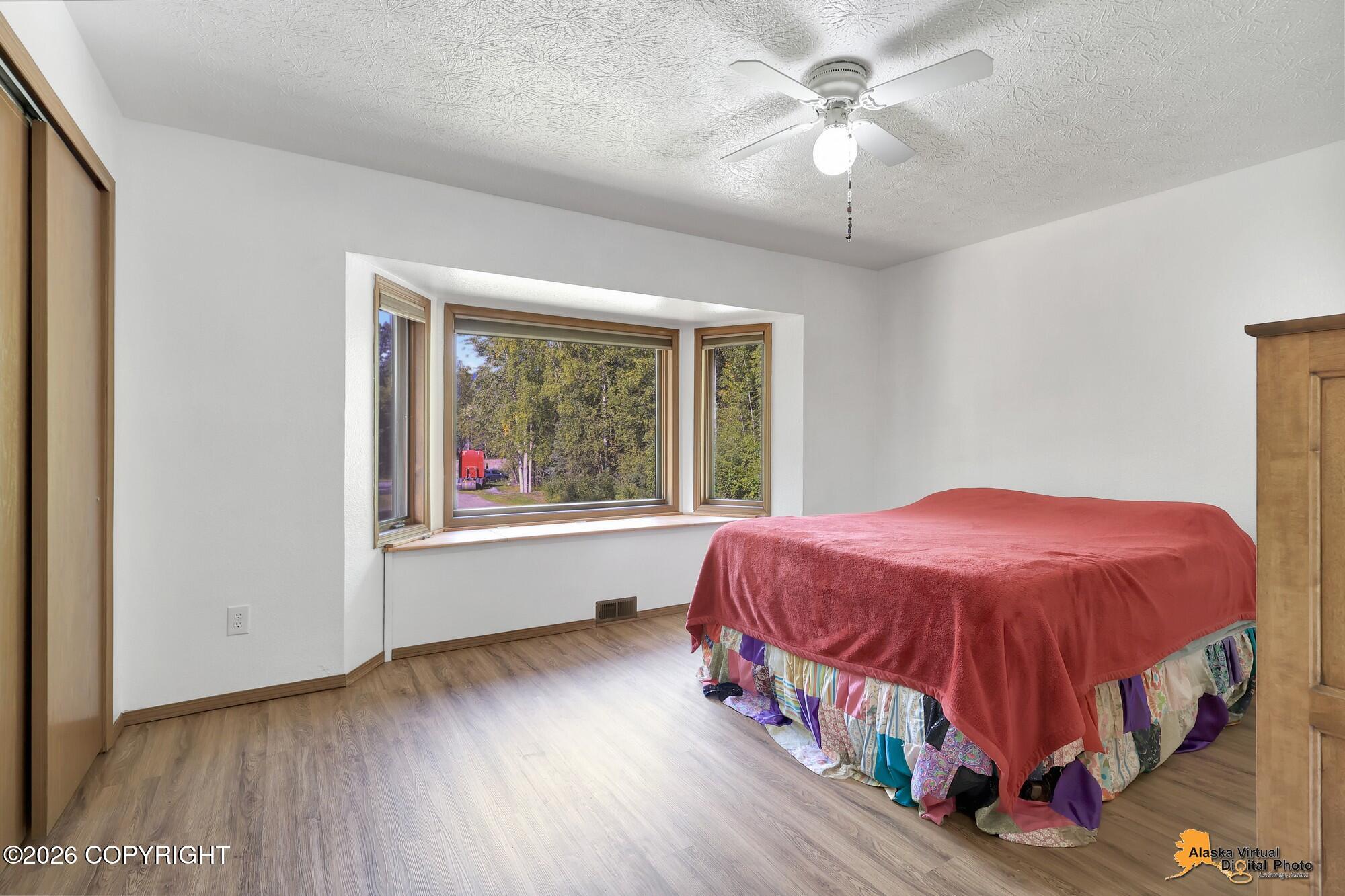 460 E Mcadoo Way Property Photo 23