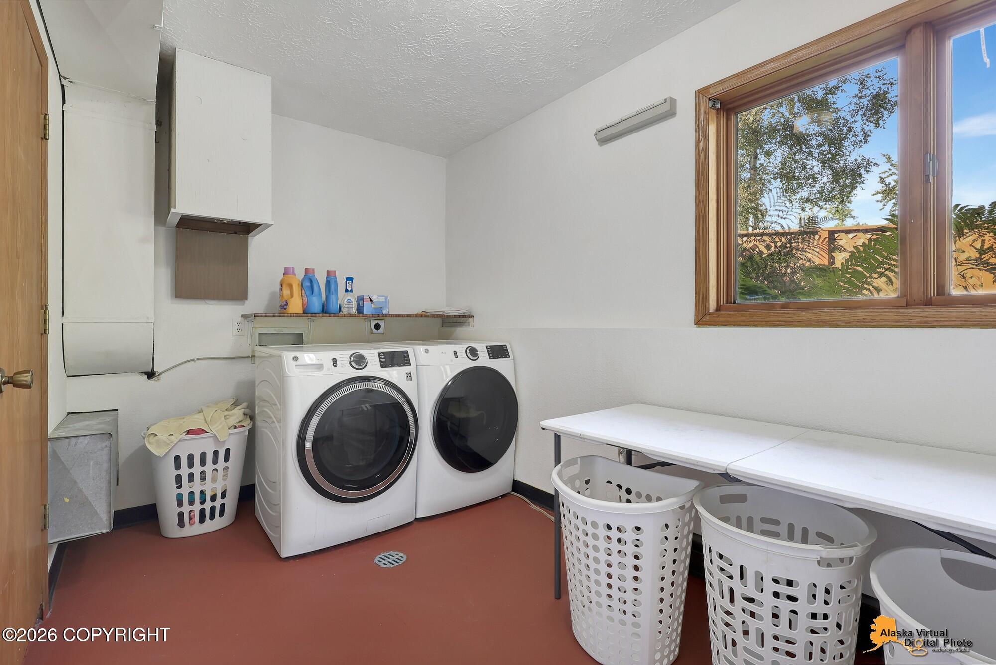 460 E Mcadoo Way Property Photo 33