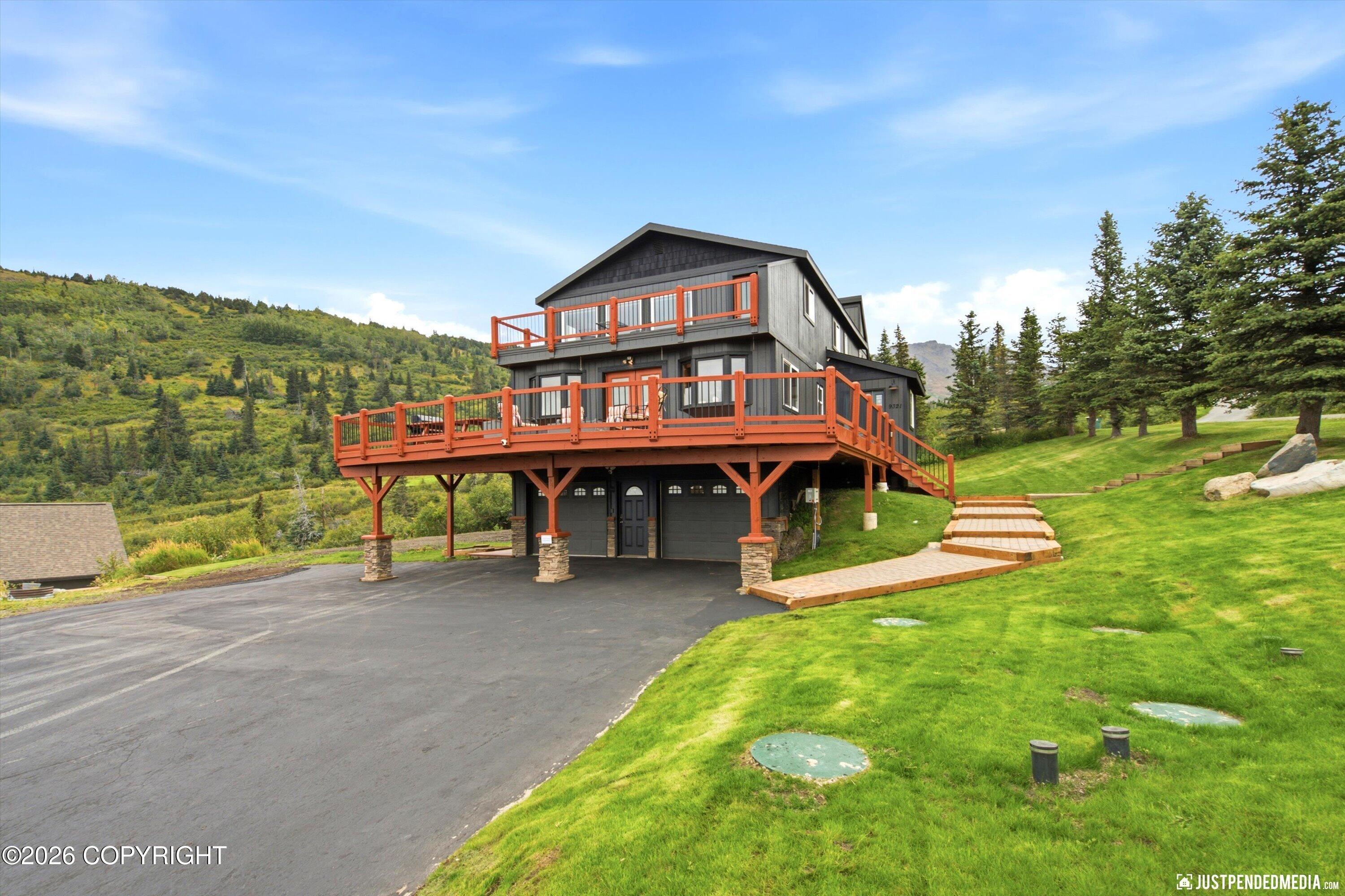 9321 Snow Bear Drive Property Photo 8
