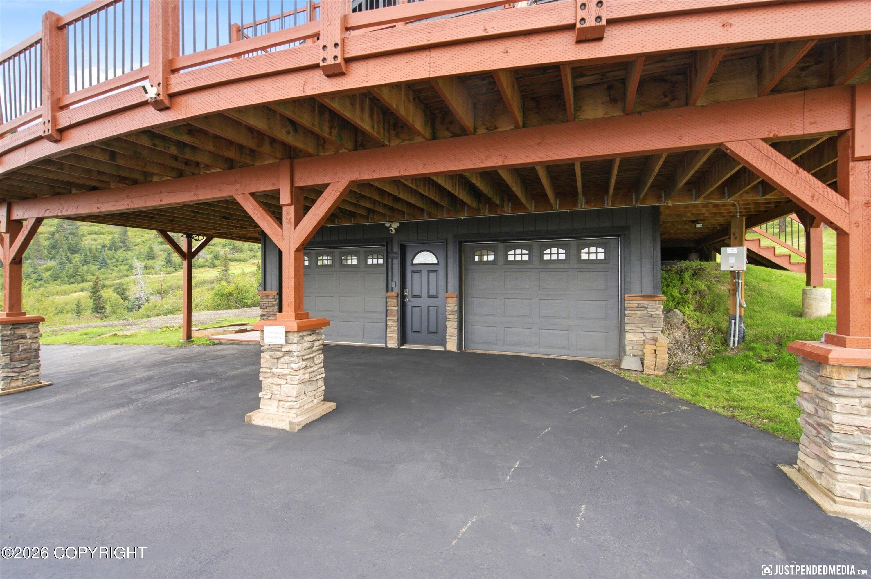 9321 Snow Bear Drive Property Photo 11