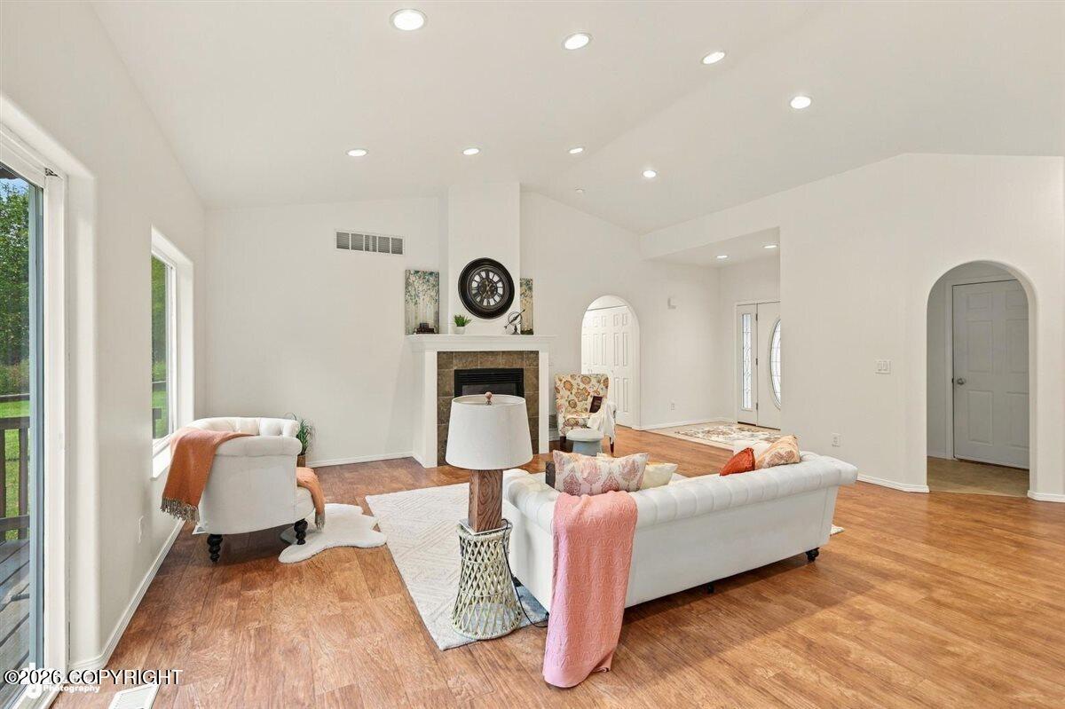 2950 S Emporers Circle Property Photo 7