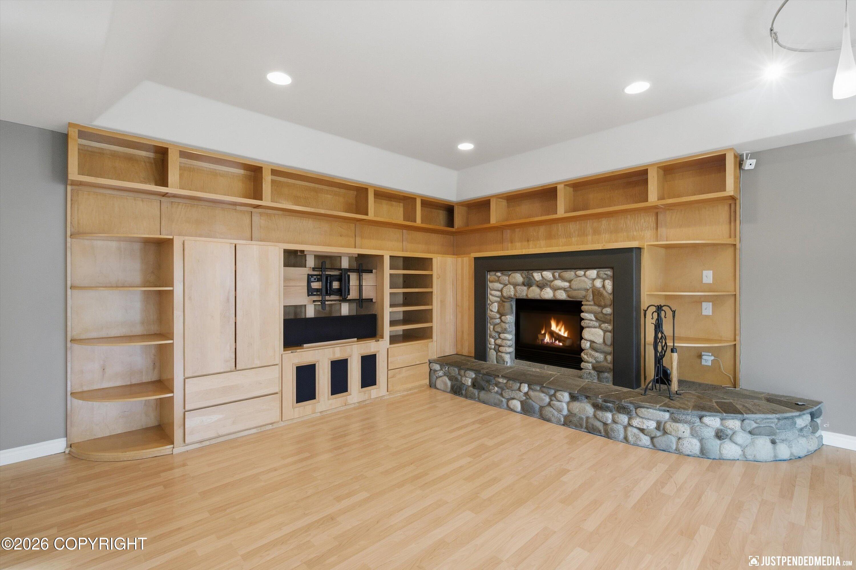 9925 Poseidon Drive Property Photo 12