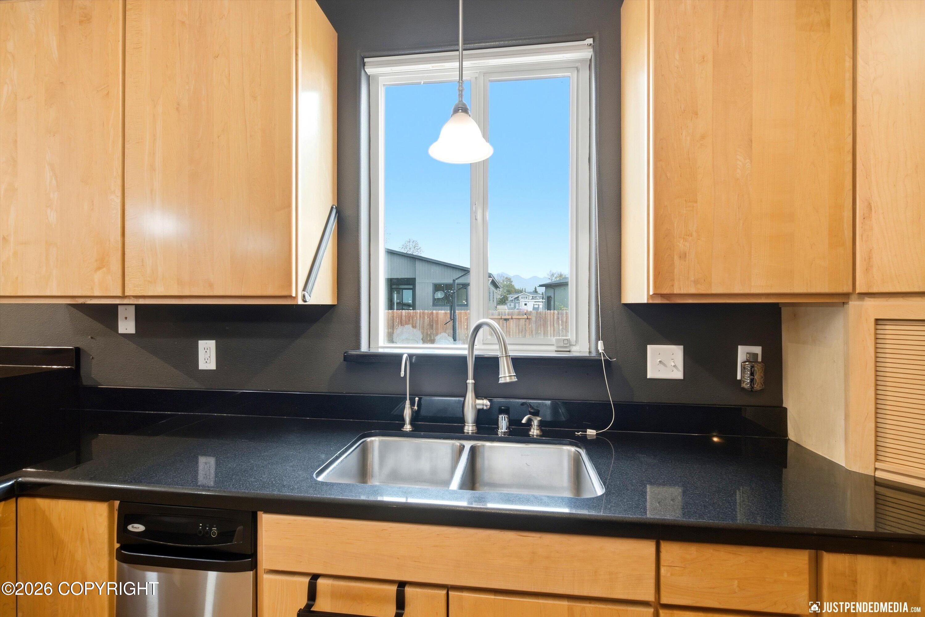 9925 Poseidon Drive Property Photo 17