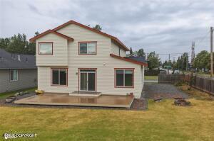 1007 Northpointe Bluff Drive Property Photo 7