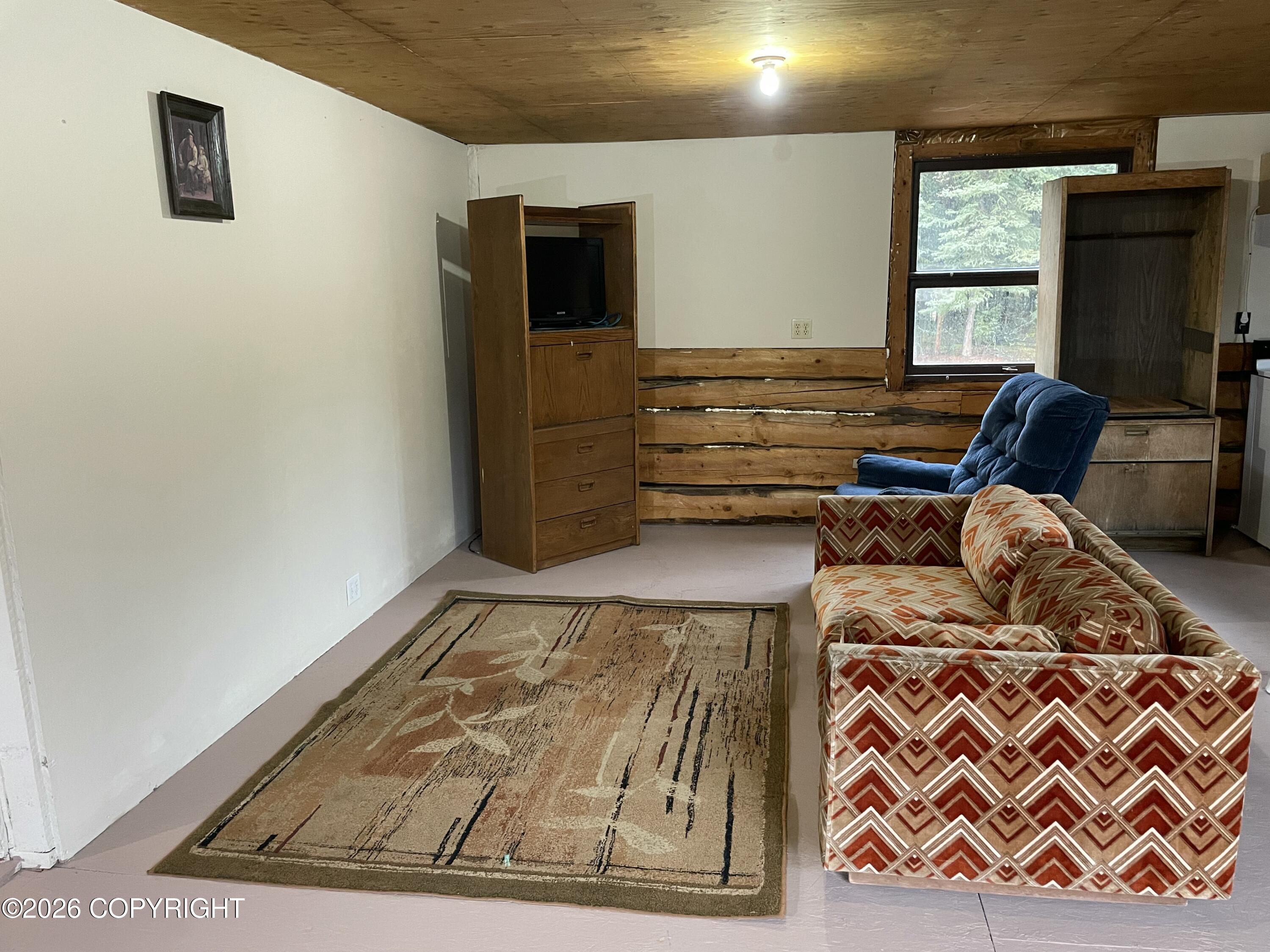 L3a B2 W Spruce Extension Property Photo 7