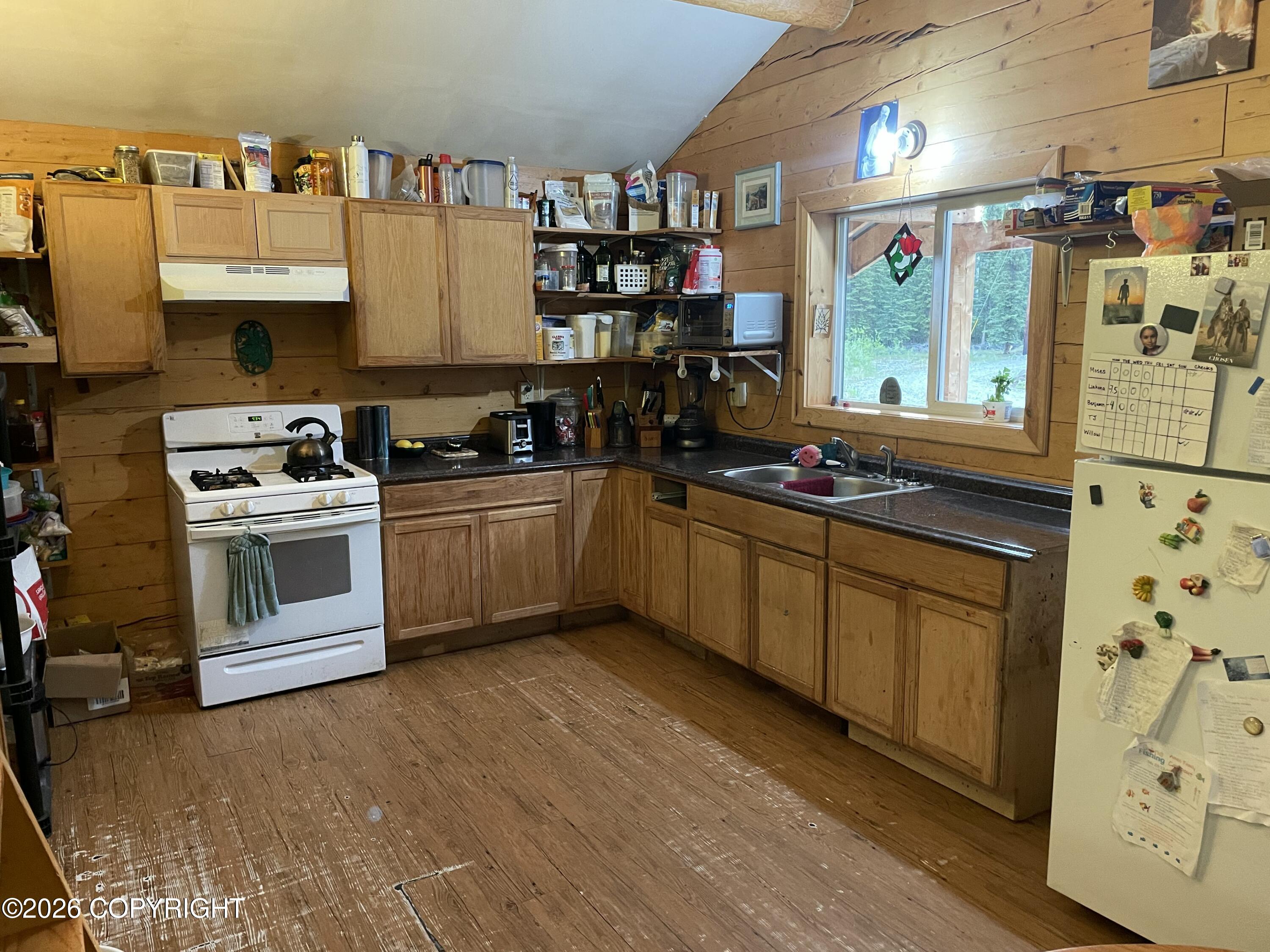 L3b B2 West Spruce Extension Property Photo 3