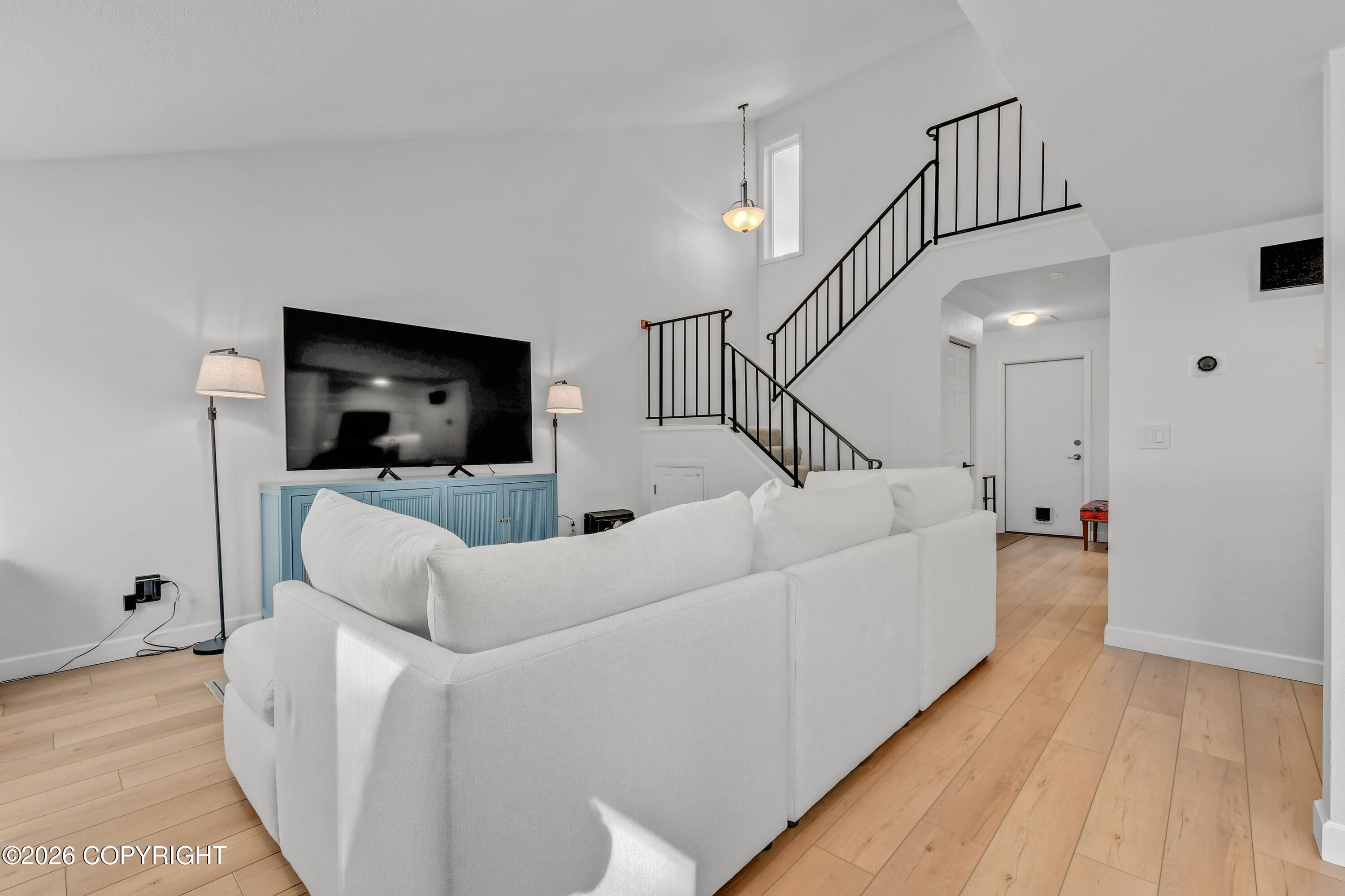 1734 Eastridge Drive Property Photo 18