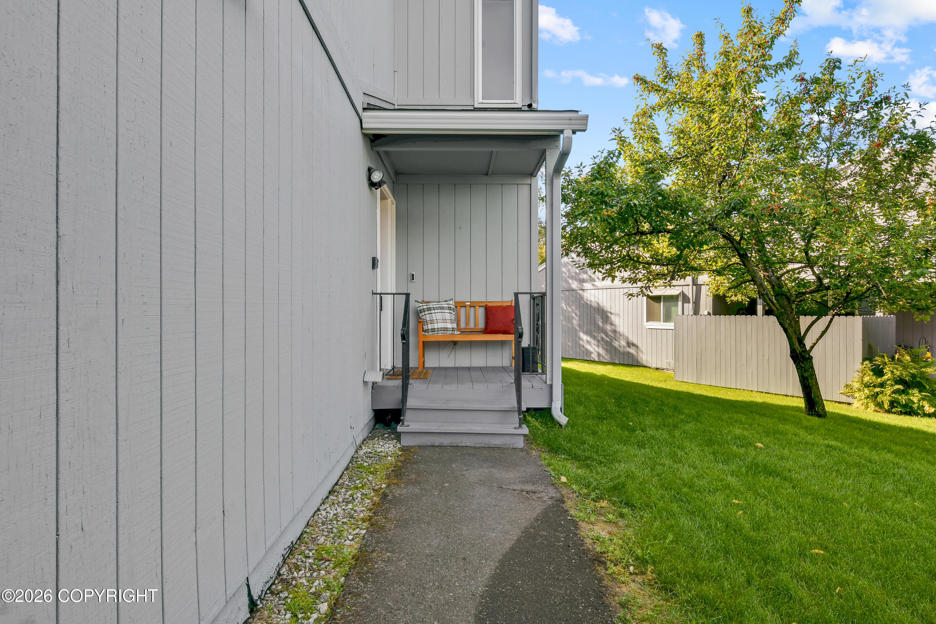 1734 Eastridge Drive Property Photo 21
