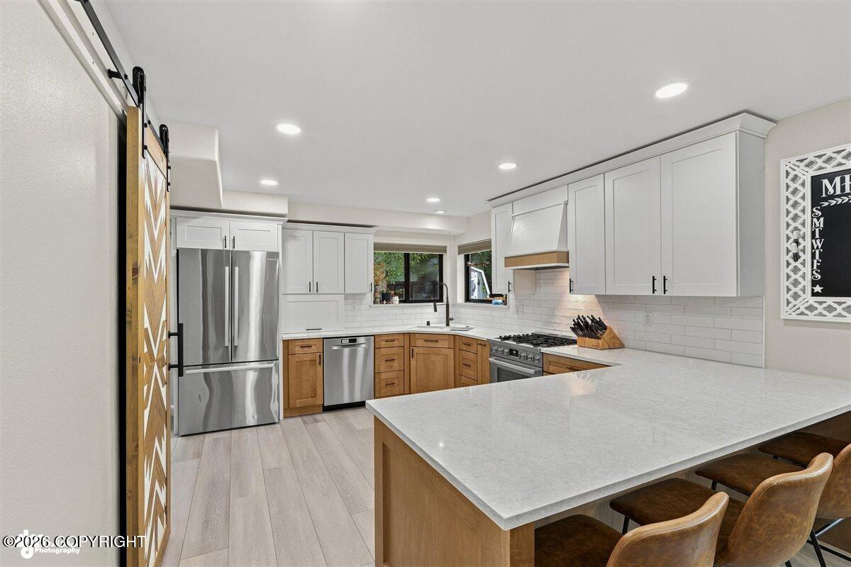 19316 S Mitkof Loop Property Photo 8