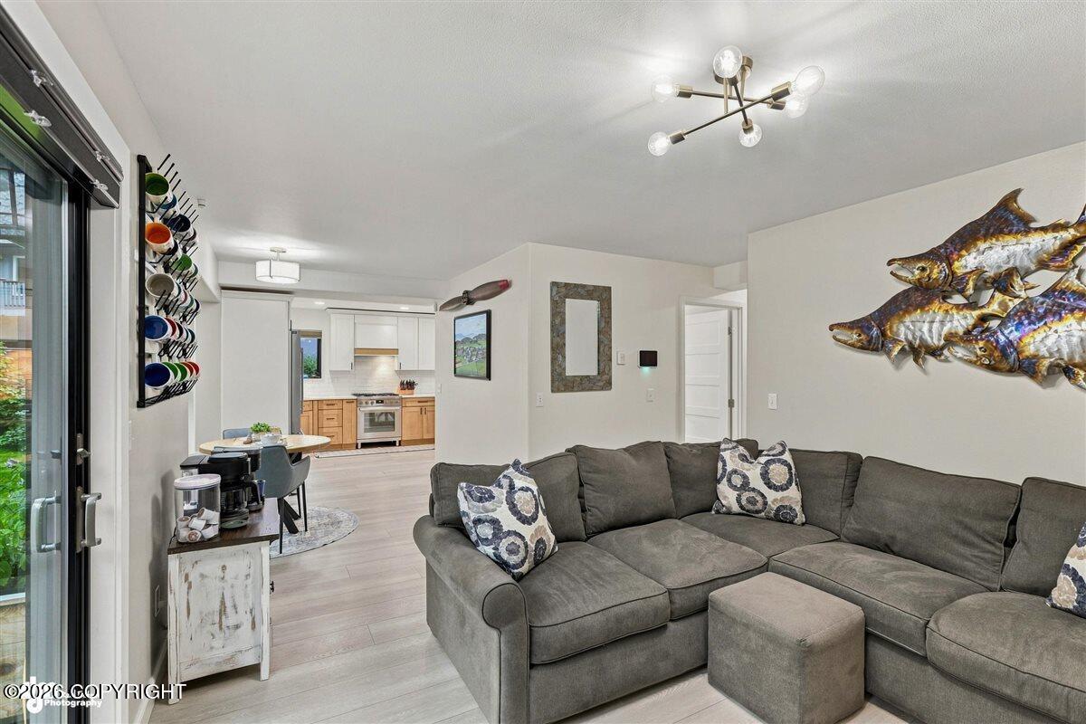 19316 S Mitkof Loop Property Photo 13