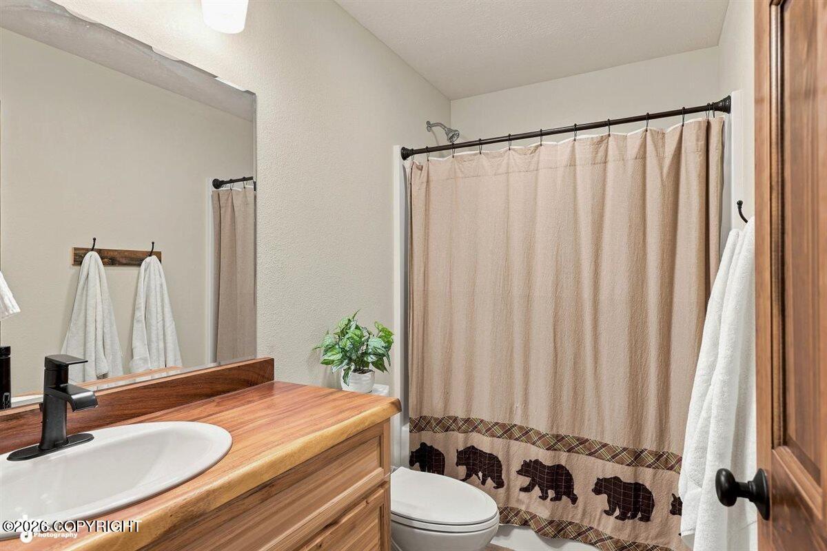 44545 Strawberry Road Property Photo 11