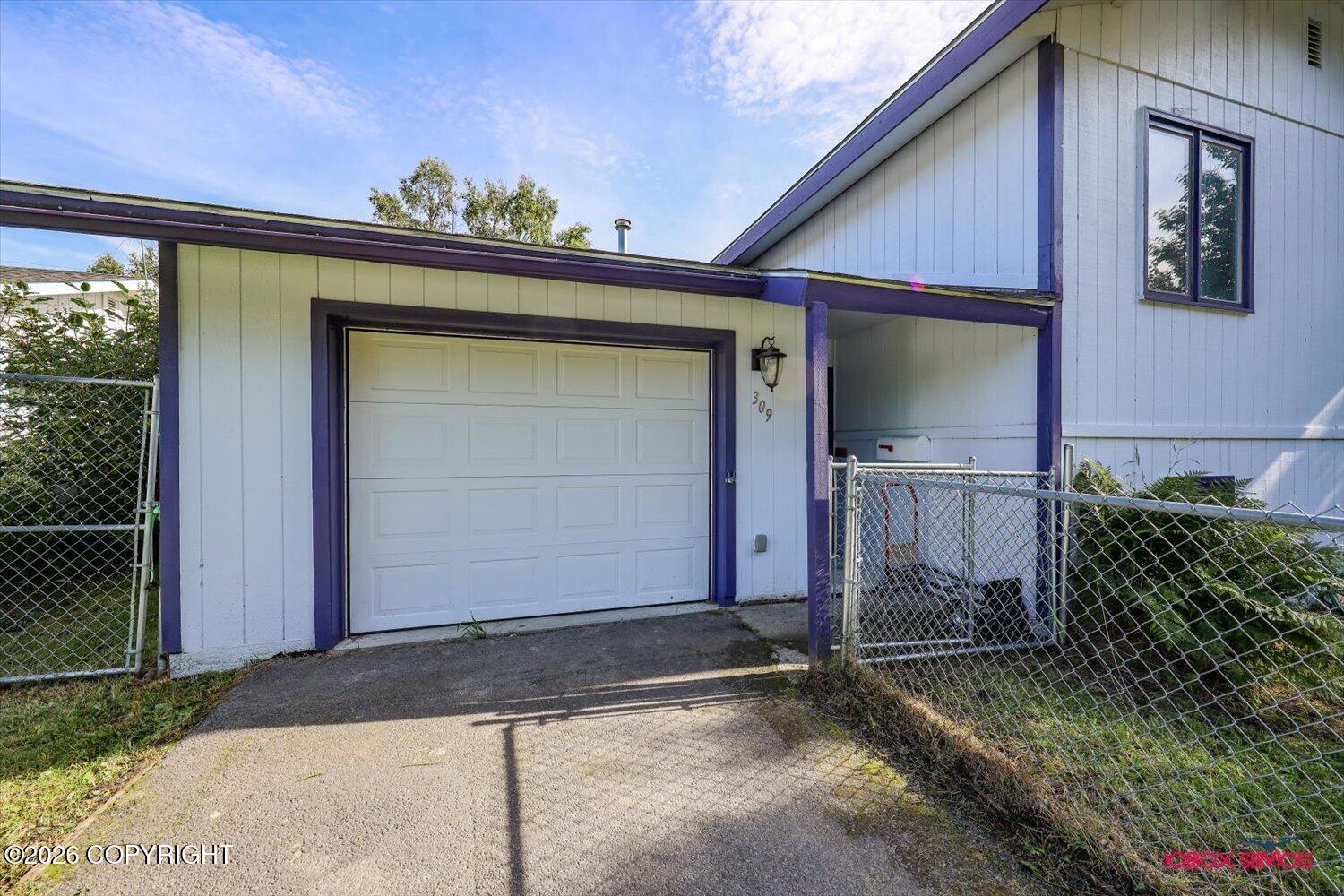 309 N Bonanza Street Property Photo 3