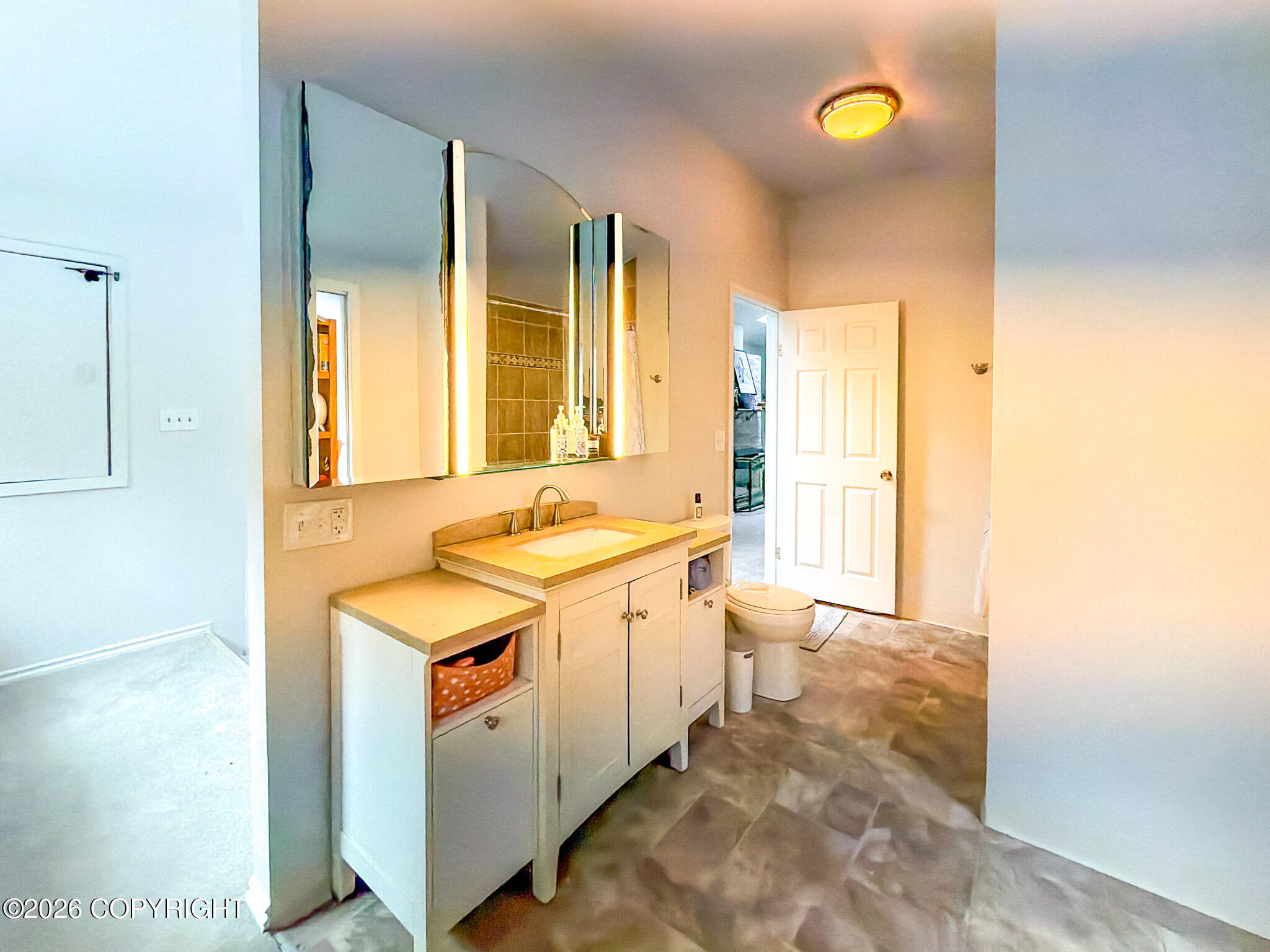 2506 W 34th Avenue Property Photo 38