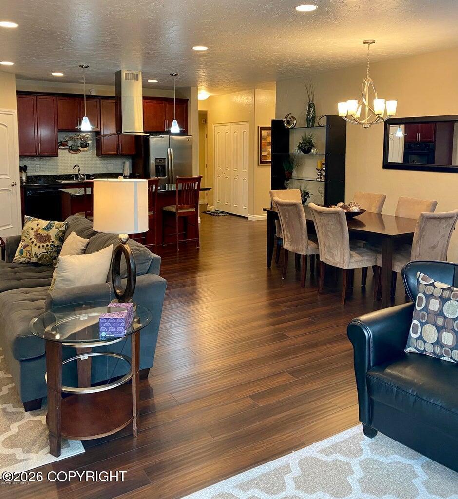 3825 E Klatt Road Property Photo 7
