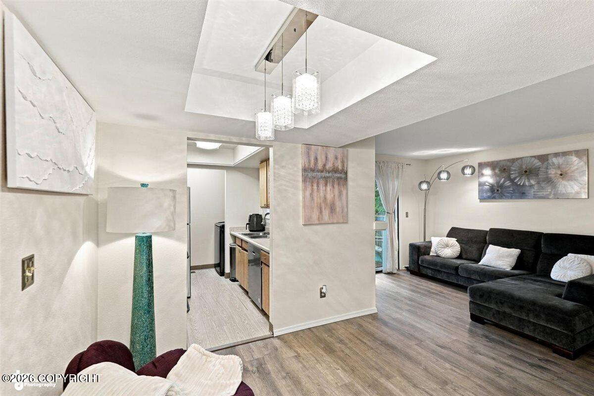 7220 Huntsmen Circle #6b Property Photo 4