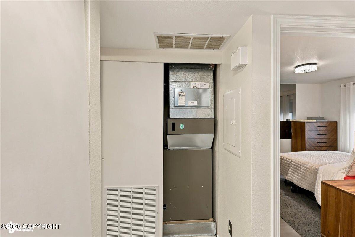 7220 Huntsmen Circle #6b Property Photo 22