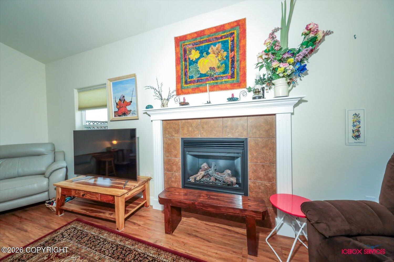 670 E Primrose Circle #b Property Photo 10